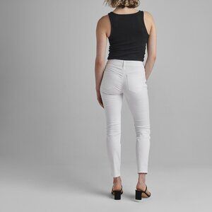 Silver Jeans Suki Skinny Crop Jeans White Size 26